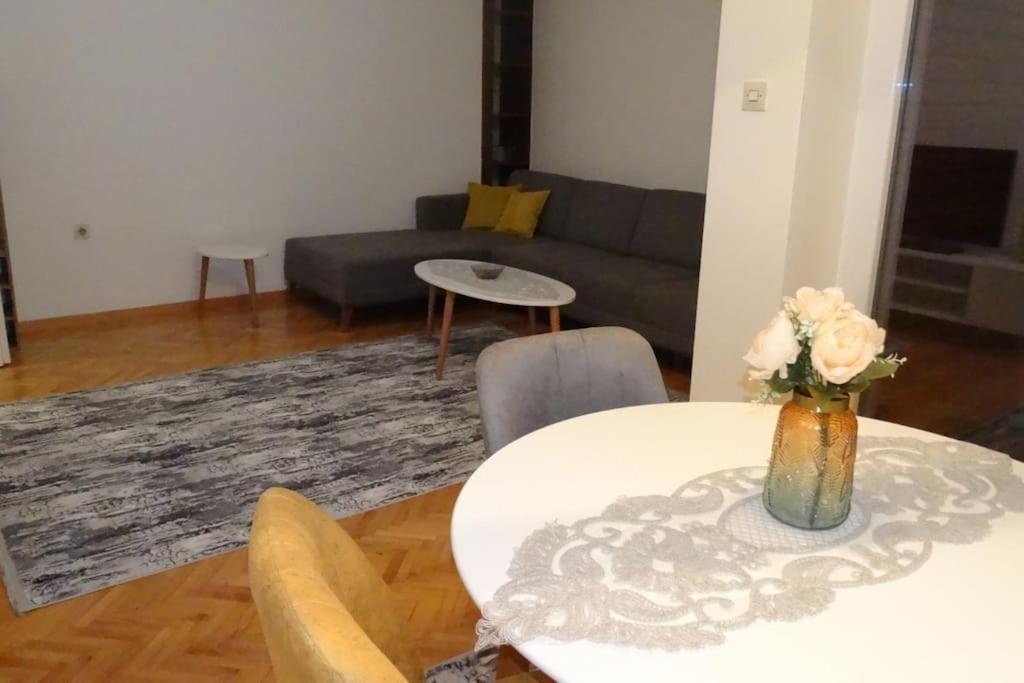 Miro'S Place Üsküp Dış mekan fotoğraf
