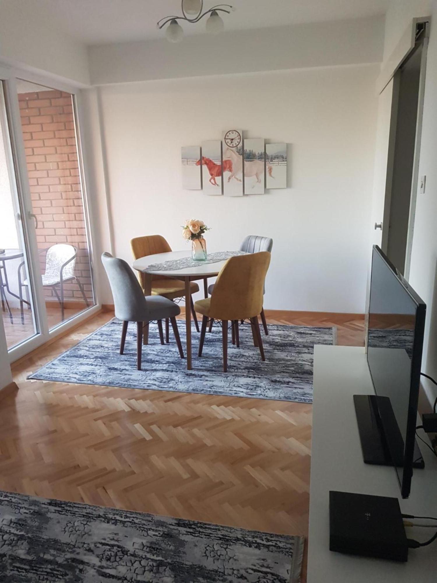 Miro'S Place Üsküp Dış mekan fotoğraf